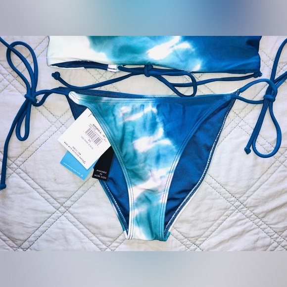 O’Neill bikini - Picture 6 of 15